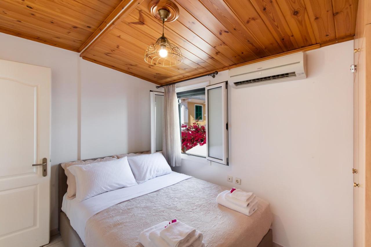 Melas Home Lefkáda エクステリア 写真